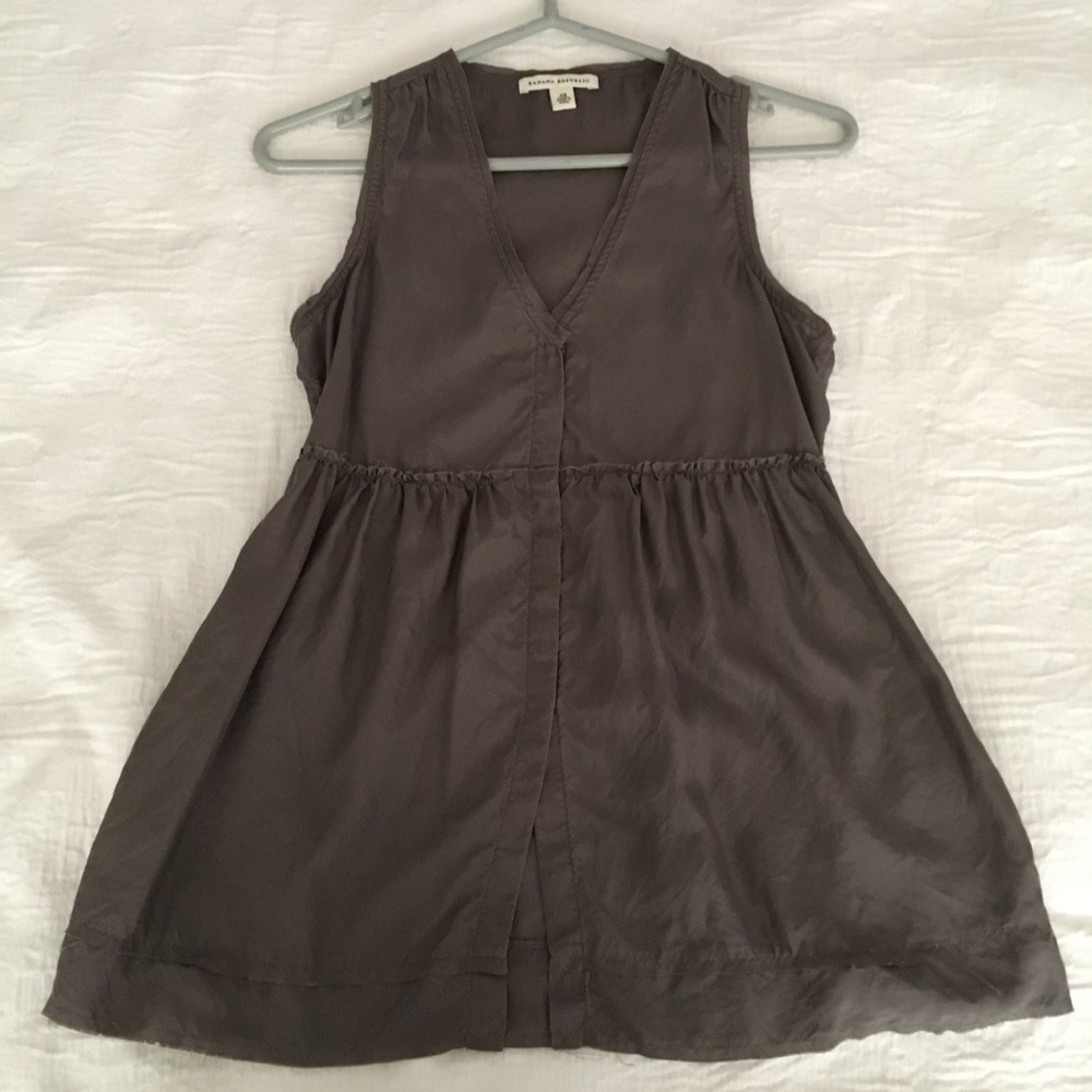 Banana Republic Sleeveless Silk Top
